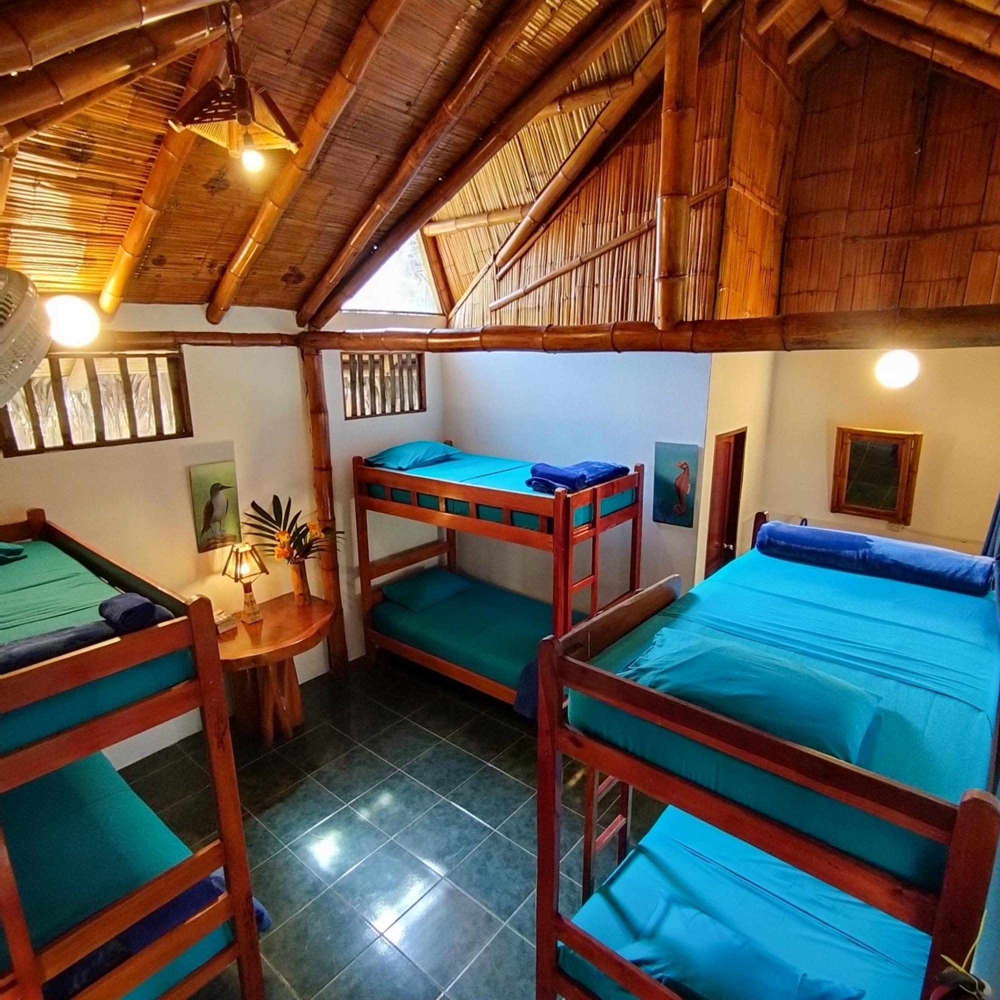 Montanita Cabanas Quarto foto